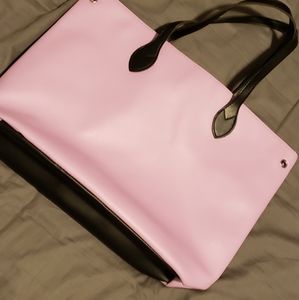 Woman's handbag